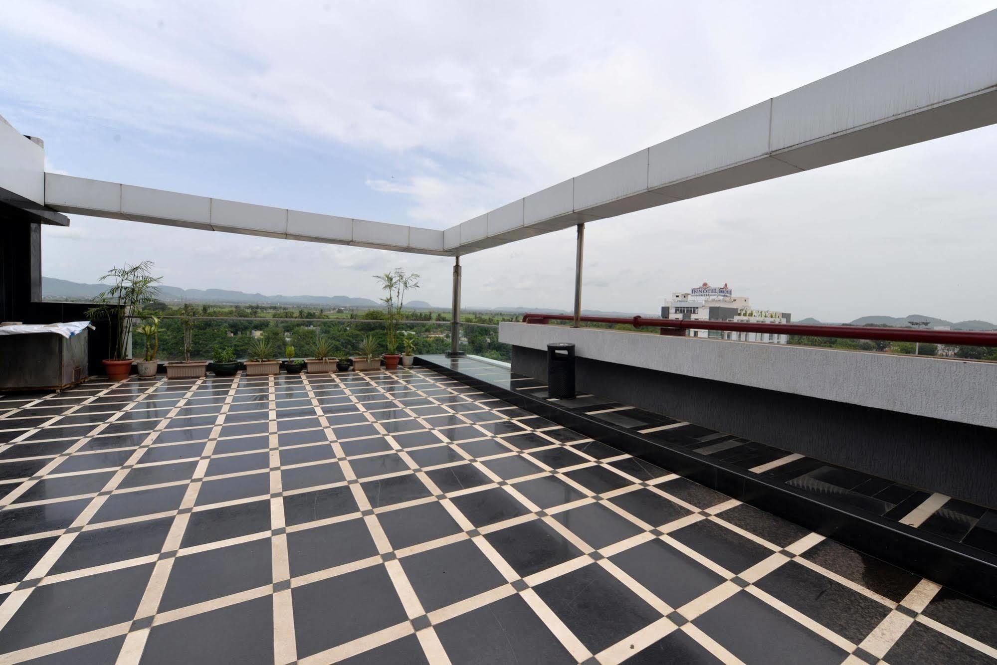 The Kay Hotel วิเจยาวารา ภายนอก รูปภาพ